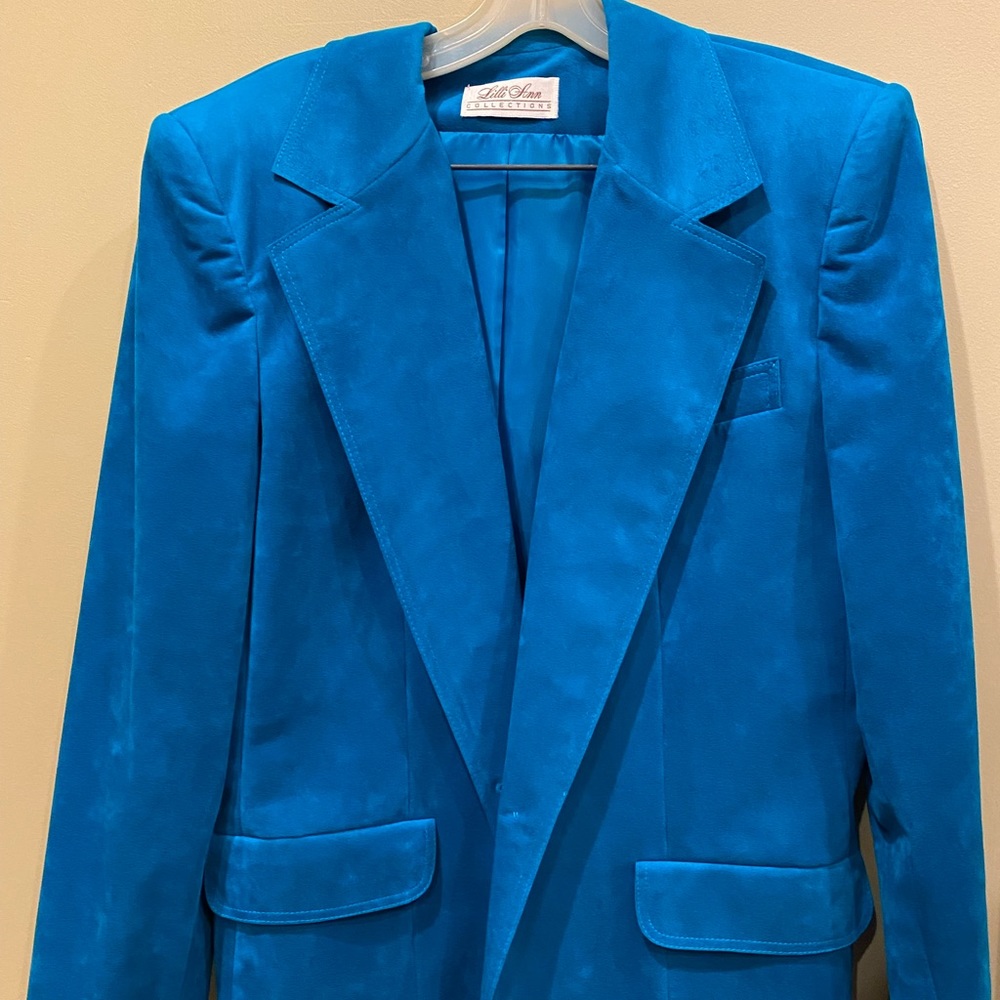 Retro Lilli Ann blue suede suite jacket and skirt